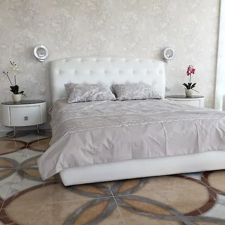 Apartment Gagarin Plaza